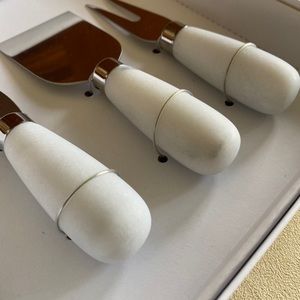 Marble cheese knives - Sur la table